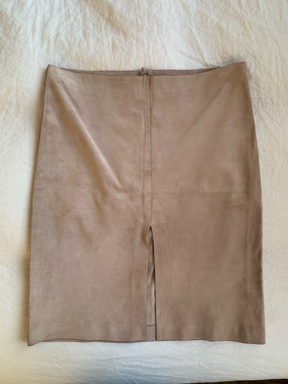 Vintage Gucci Suede Front Slit Knee Length Pencil Mini Skirt Blush Dusty Pink